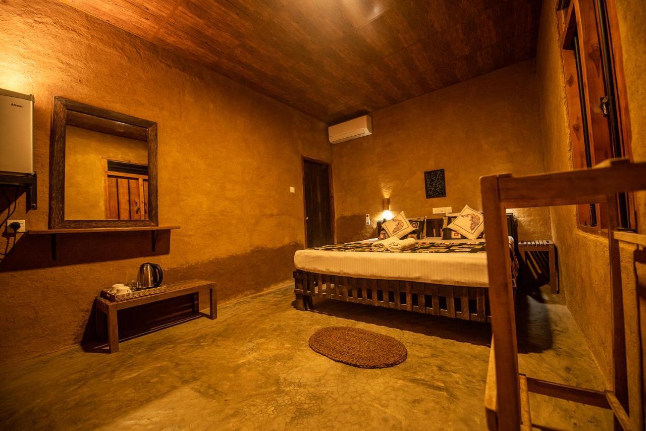 Bed and Breakfast Private Organic House Udawalawe Exterior foto
