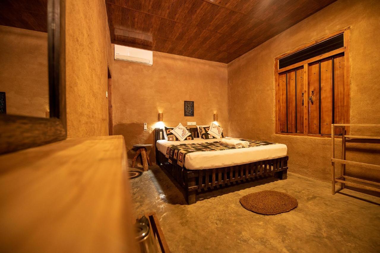 Bed and Breakfast Private Organic House Udawalawe Exterior foto